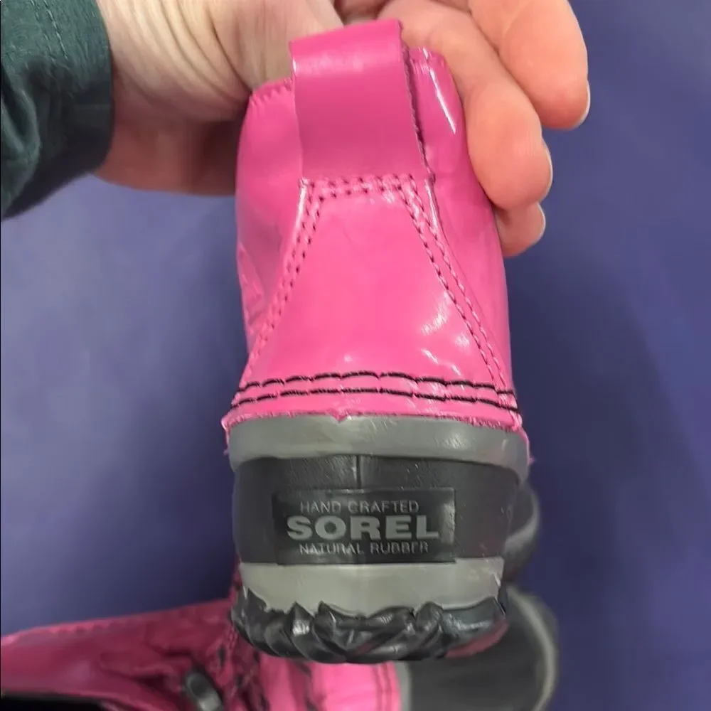 Sorel Hot Pink and Black Lace-Up Rain & Snow Boots with Treaded Sole